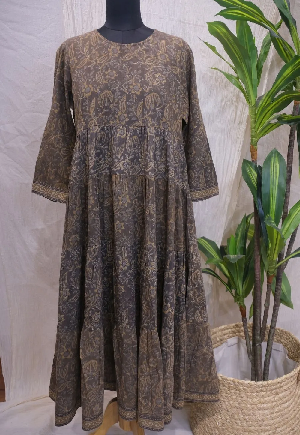 Arfa Dabu Cotton Kurta