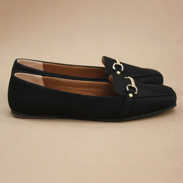 Black Fancy Pumps for women