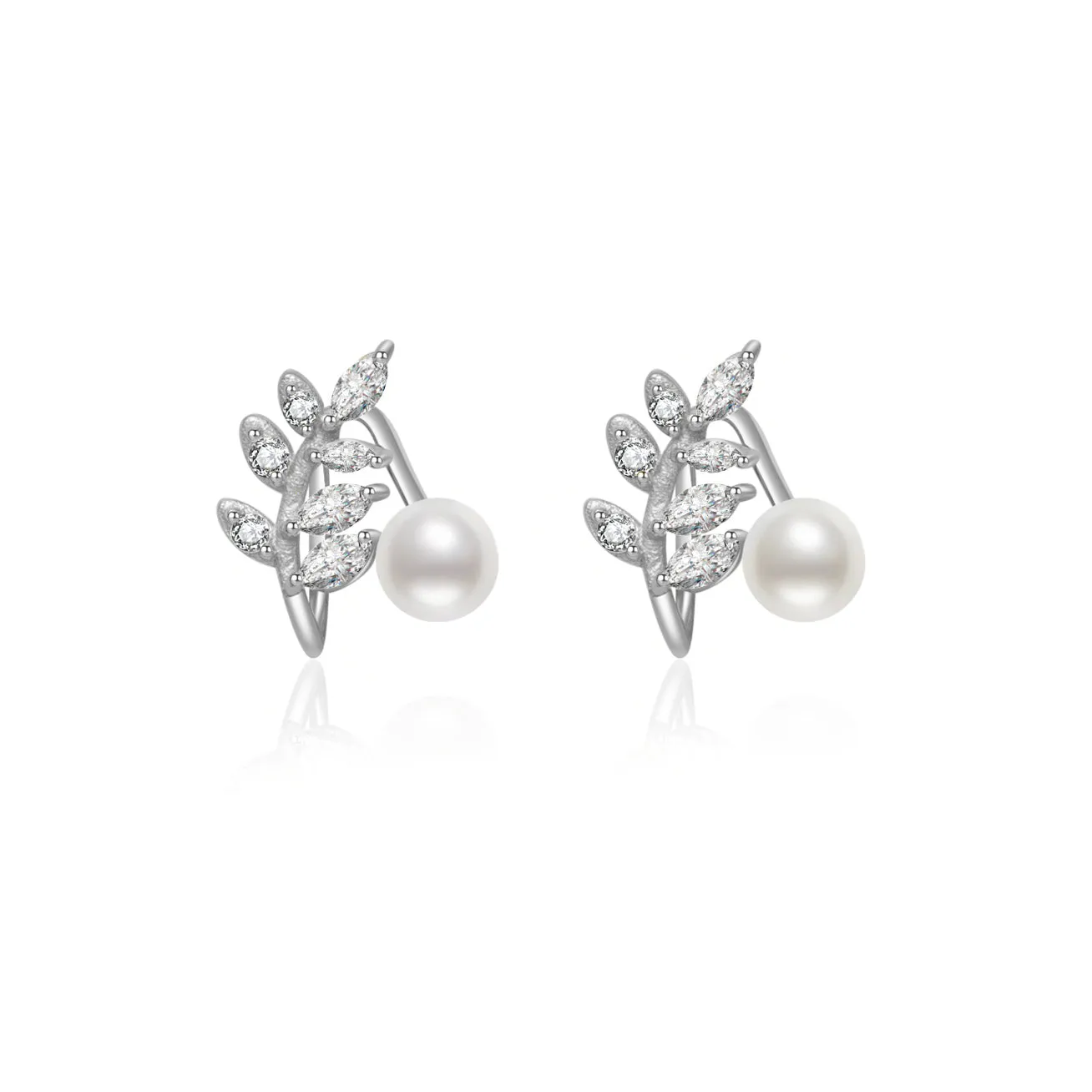 Clip-On Freshwater Pearl Earrings WE00606