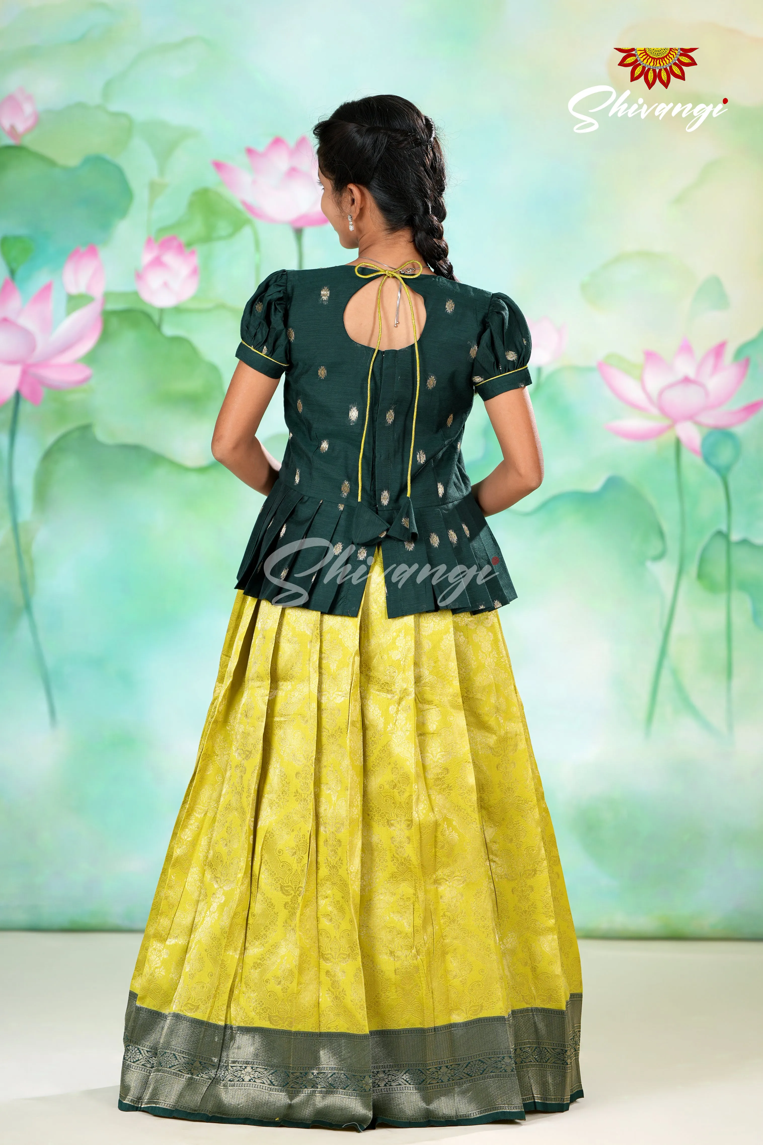 Girls Parrot Green Golden Cocoon Pattu Pavadai | Langa !!!