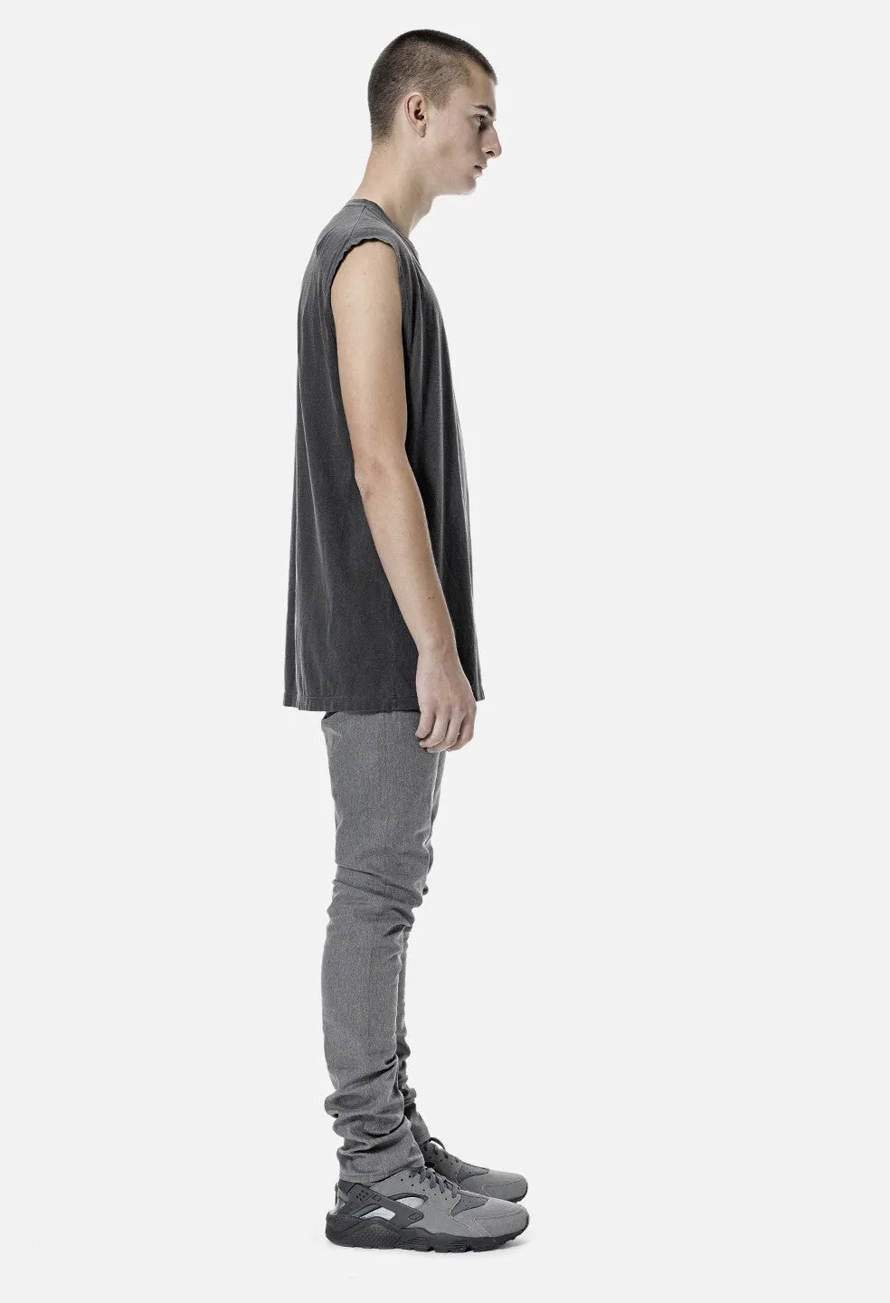 Sleeveless Pocket Tee / Black