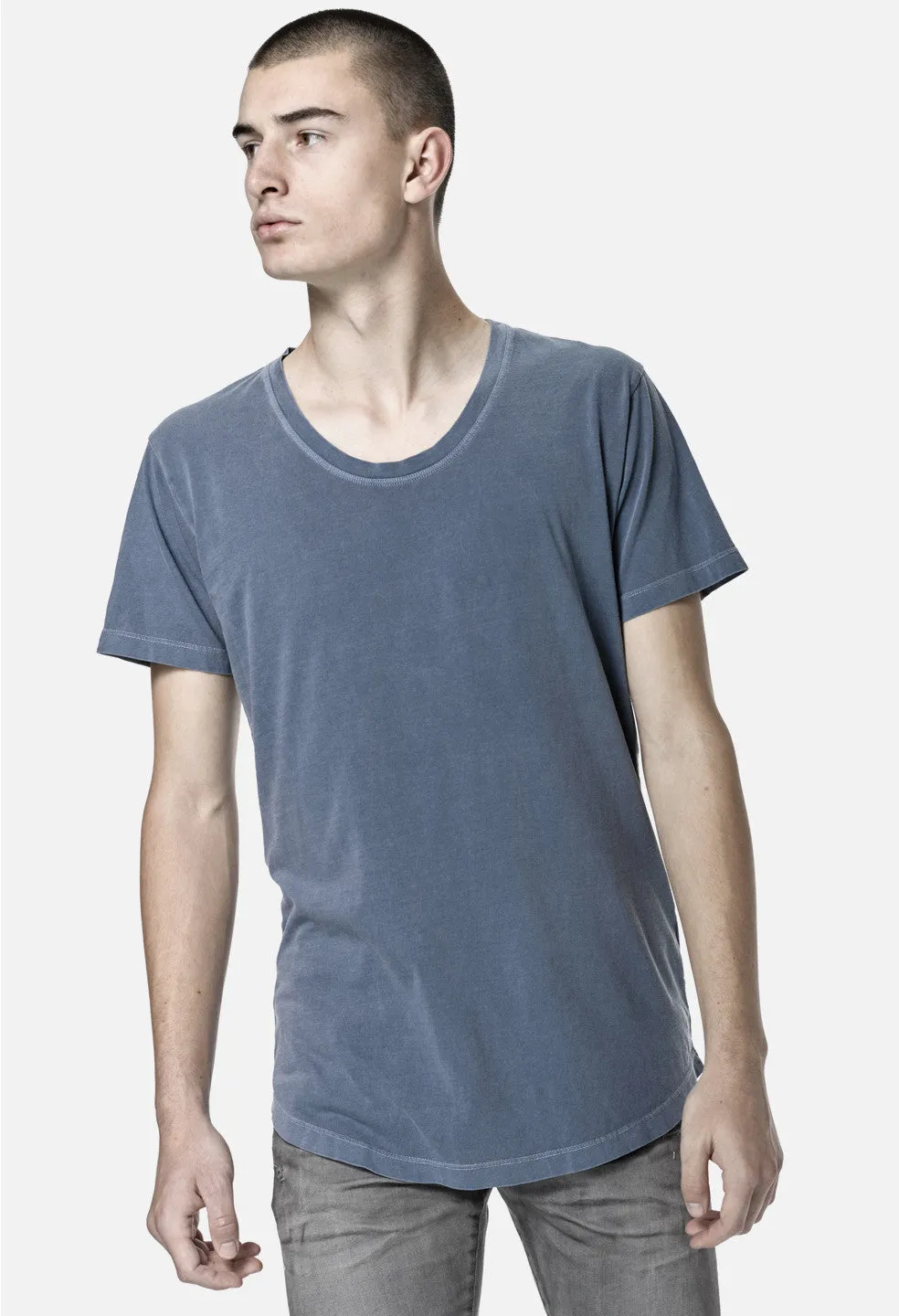 Washed Curve U-Neck / Navy